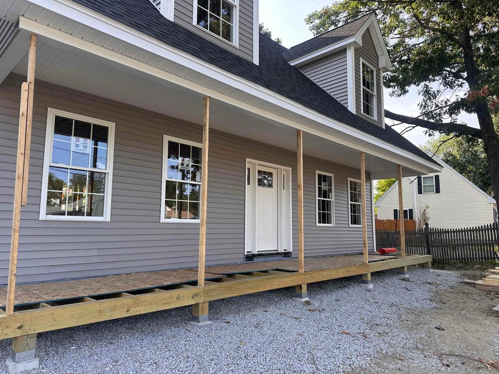 Photo of 59 Murphy Street, Manchester, NH 03103 (MLS # 5104955)