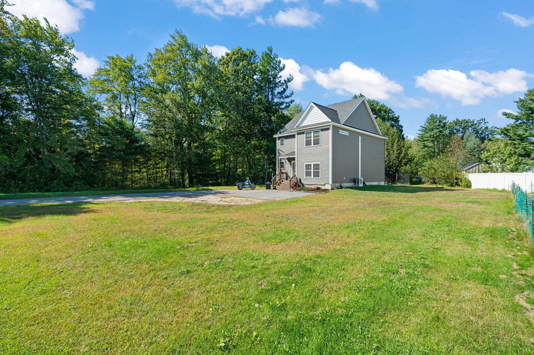 10 Norway Plains Road