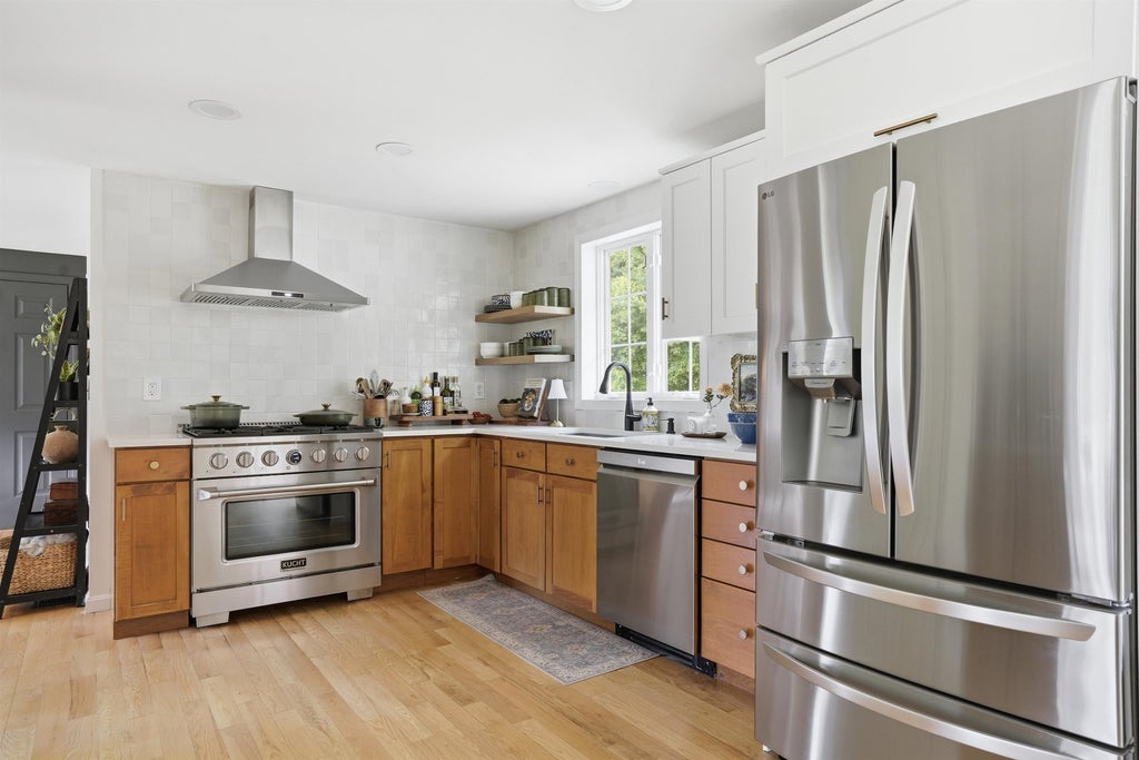 Photo of 14 Faucher Road, Londonderry, NH 03053 (MLS # 5096194)