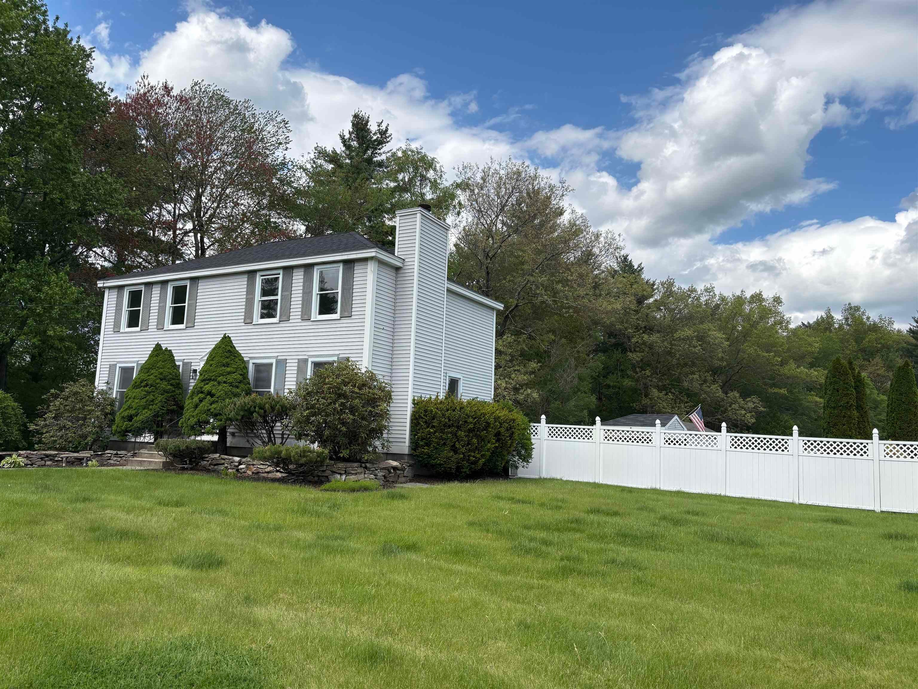 144 Old Derry Road