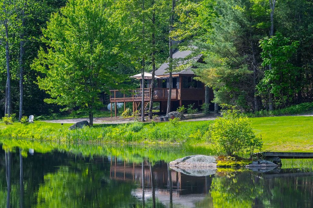 Photo of 385 Irish Hill Road, Hopkinton, NH 03229 (MLS # 5093861)