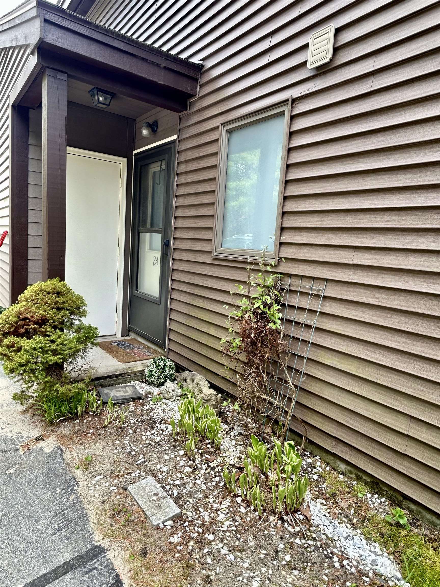 576 Francestown Road 24