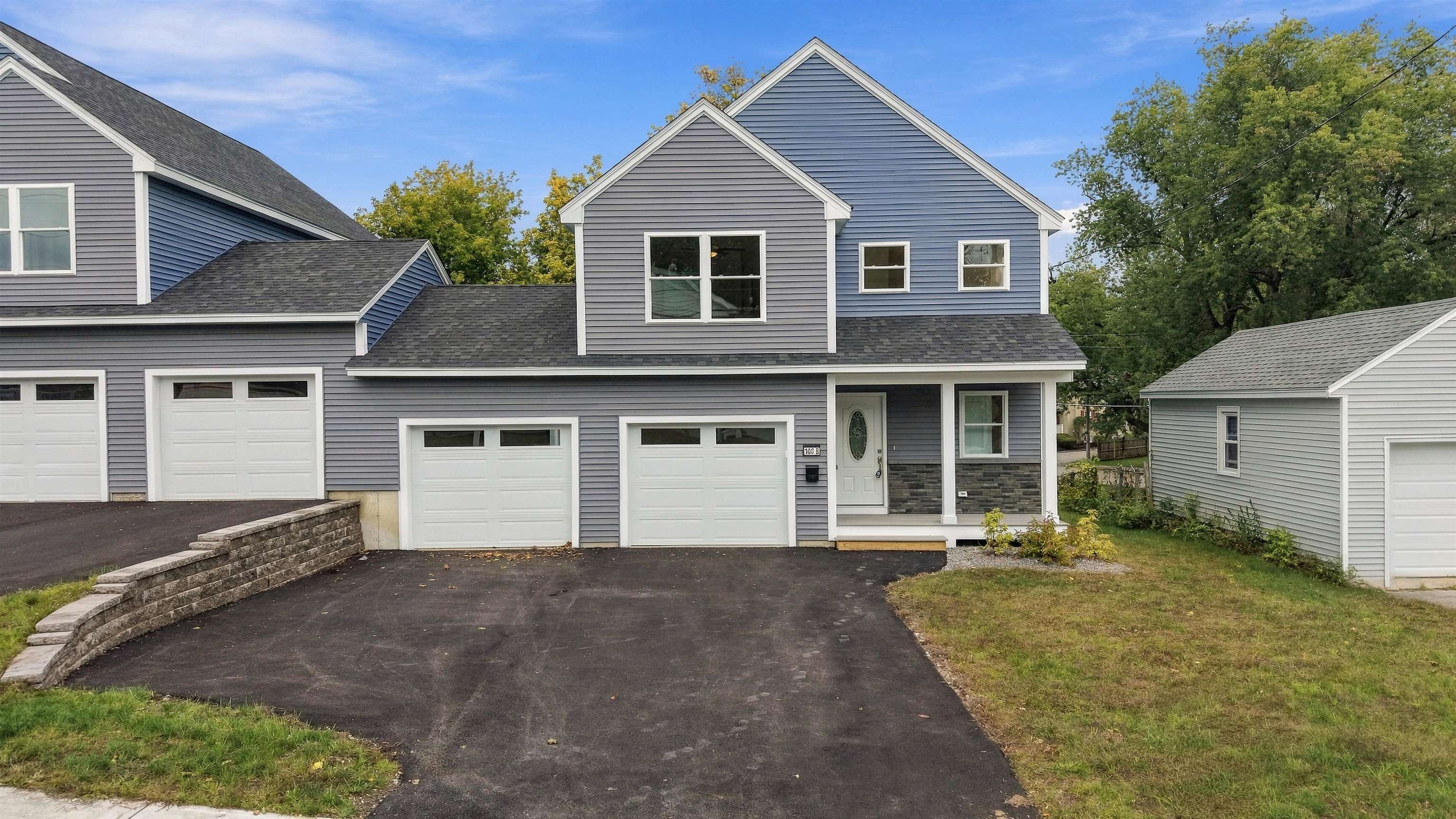 106 Lock Street B