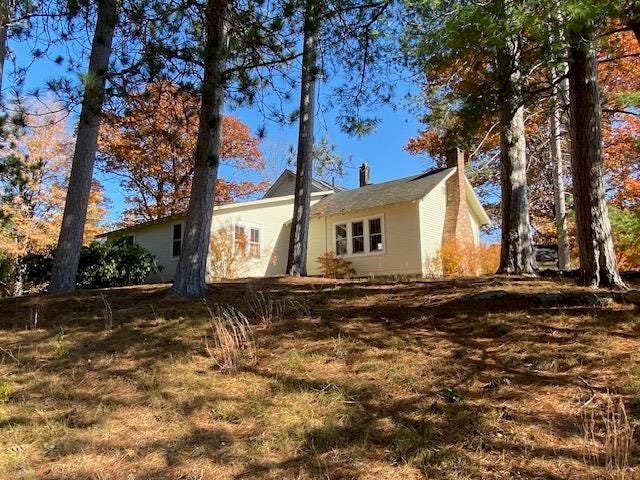 Photo of 44 Pleasant View Road, Bradford, NH 03221 (MLS # 5103267)