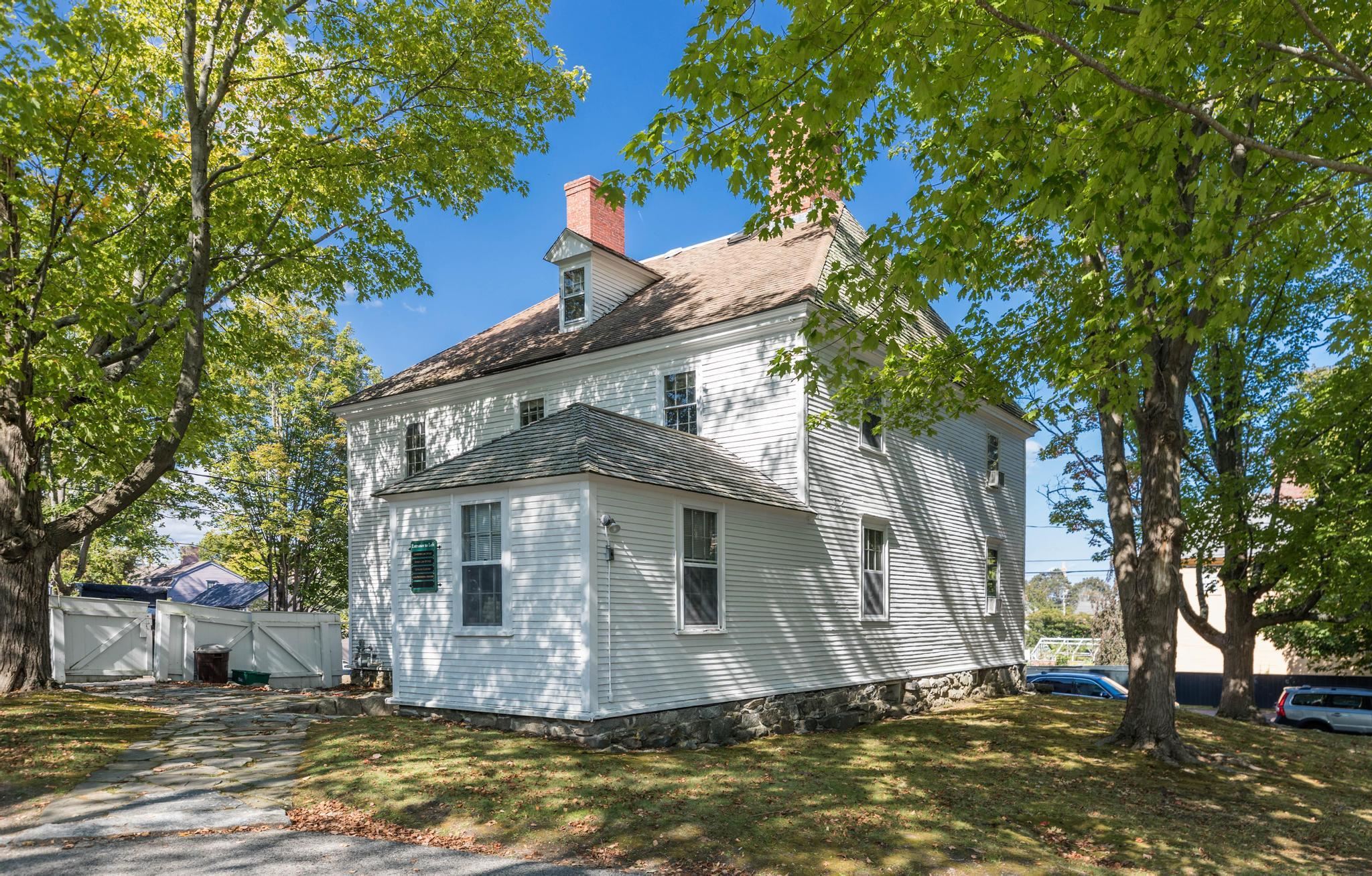 144 Washington Street