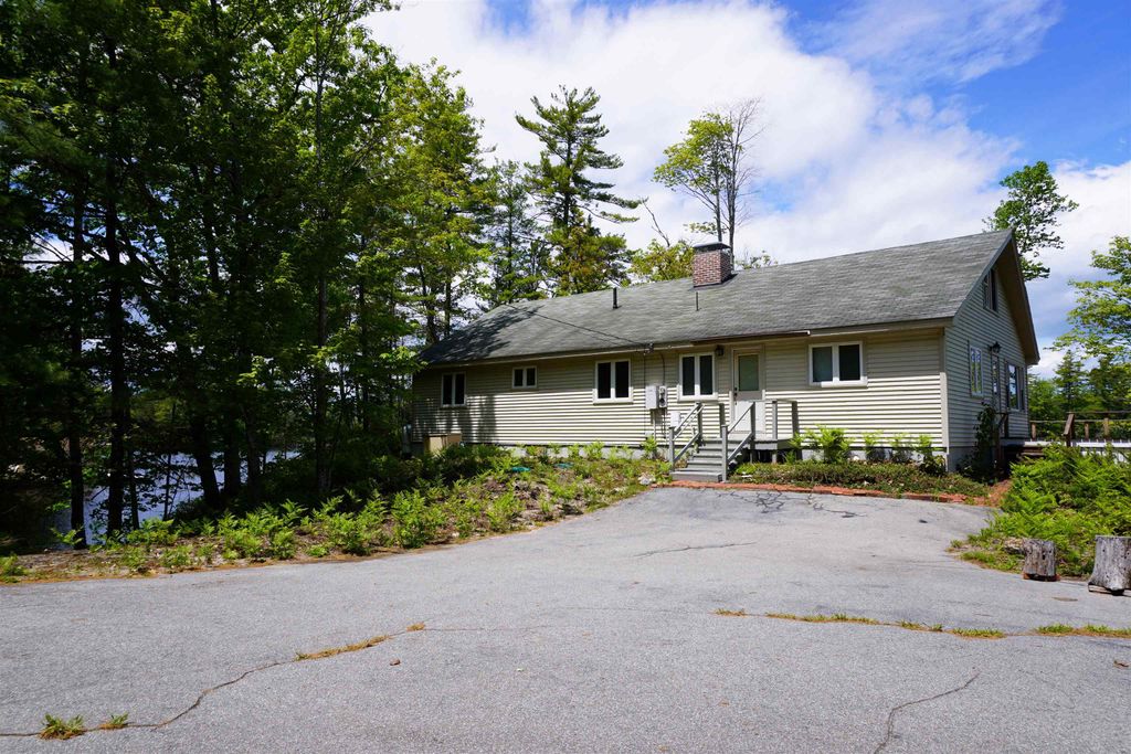 Photo of 244 Pinewood Shores SHRS, Wakefield, NH 03830 (MLS # 5092060)