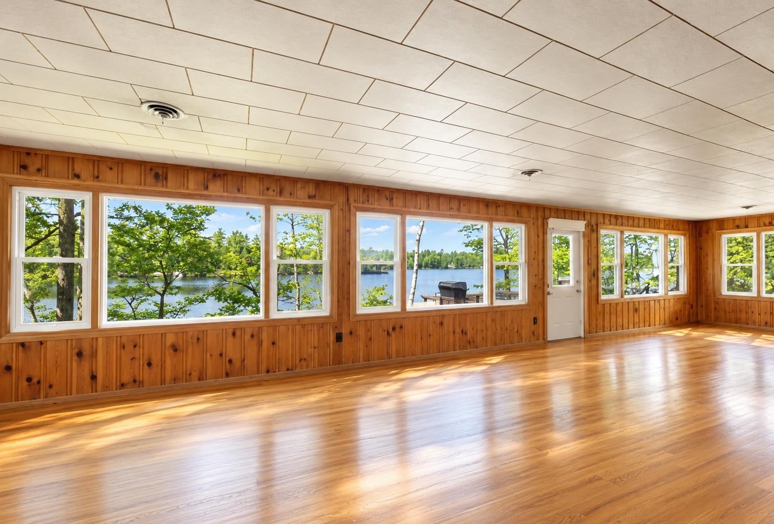 244 Pinewood Shores