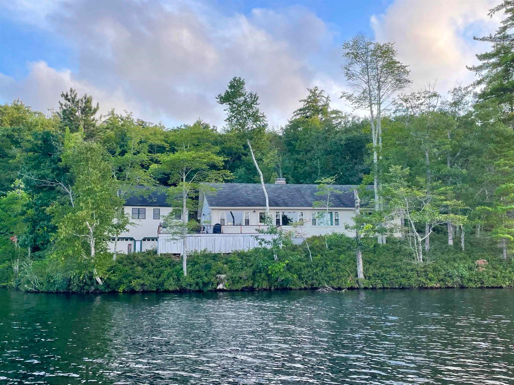 Photo of 244 Pinewood Shores SHRS, Wakefield, NH 03830 (MLS # 5092060)