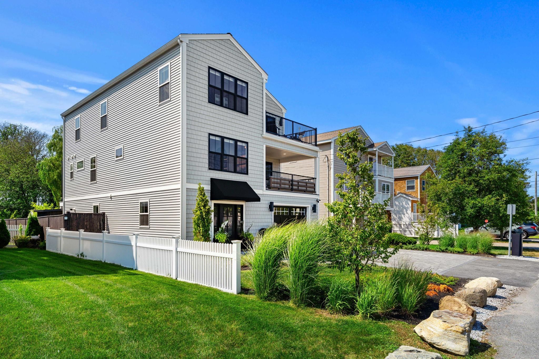 82 Kings Highway
