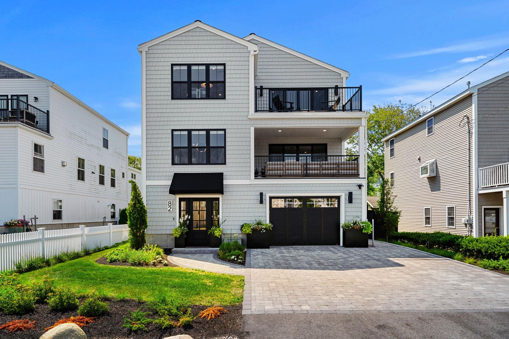 82 Kings Highway