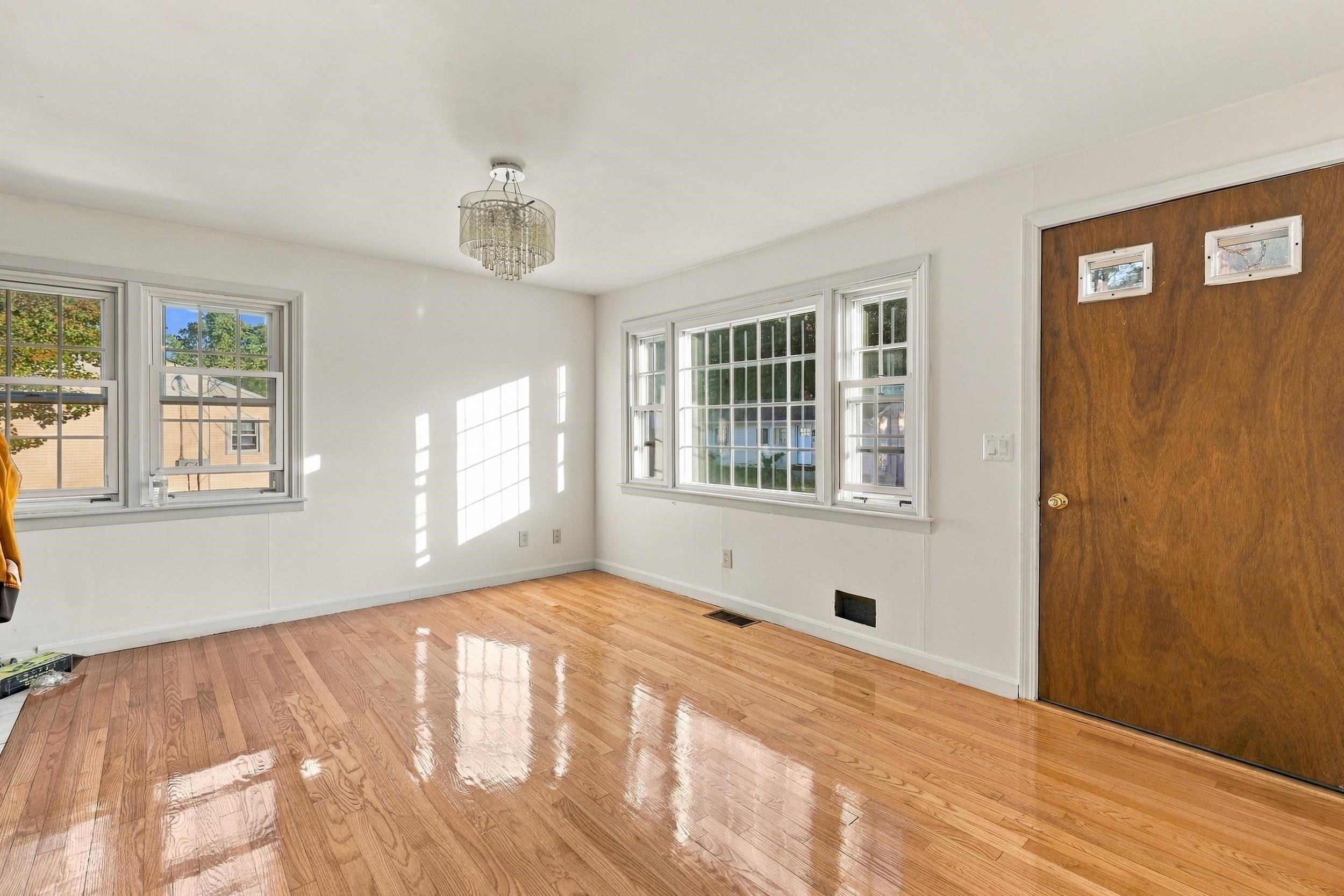 26 Claire Street