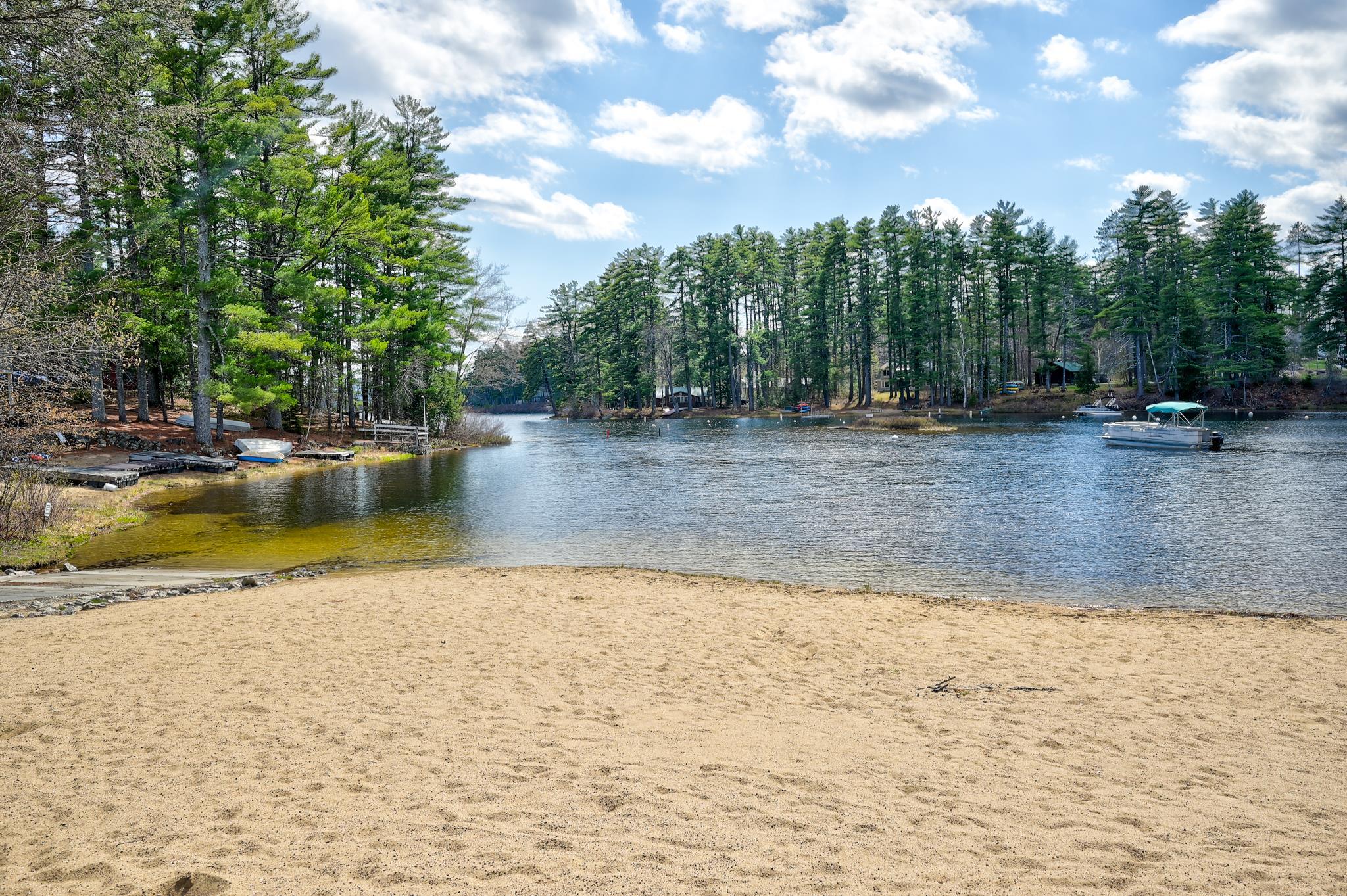 20 Lake Pines Circle