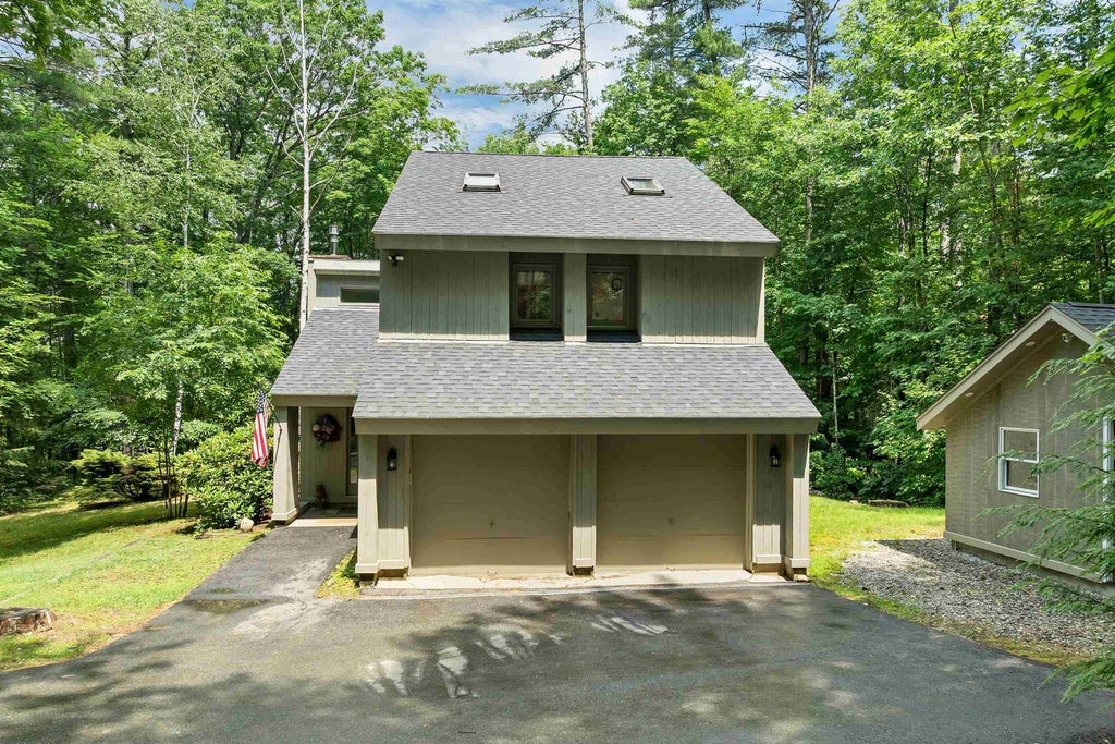 Photo of 3 Aspen Drive, Campton, NH 03223 (MLS # 5100579)