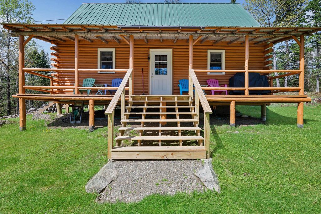 Photo of Pittsburg, NH 03592 (MLS # 5090504)