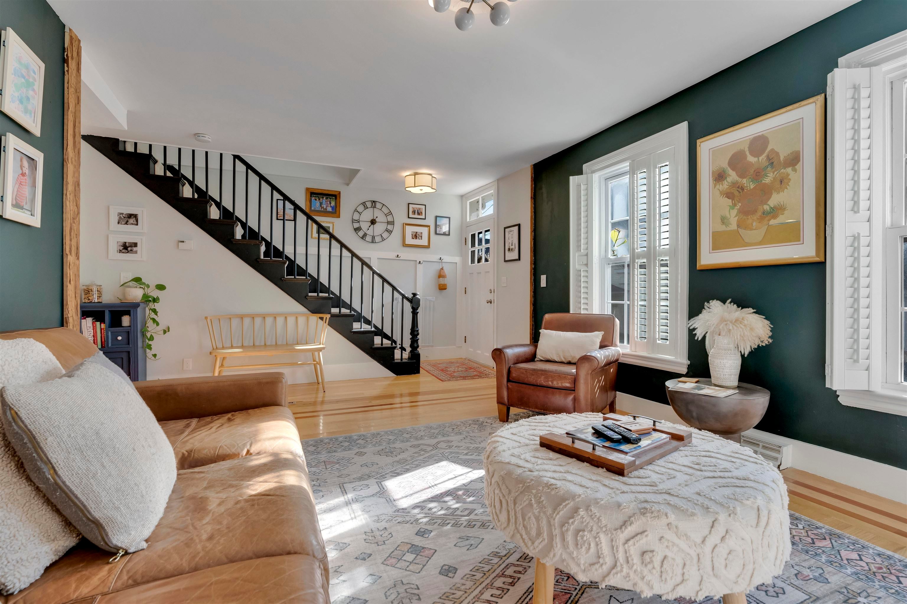 35 Woodbury Avenue