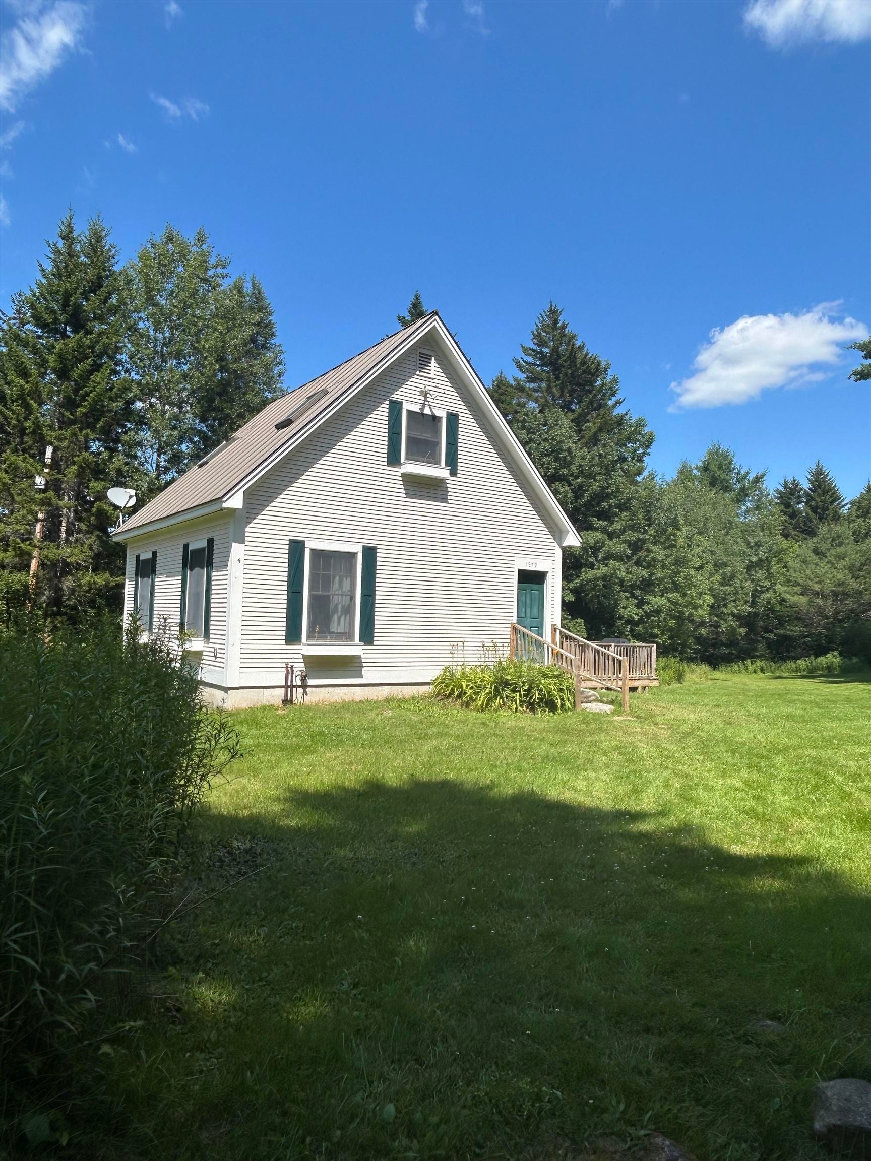 1595 Healdville Road