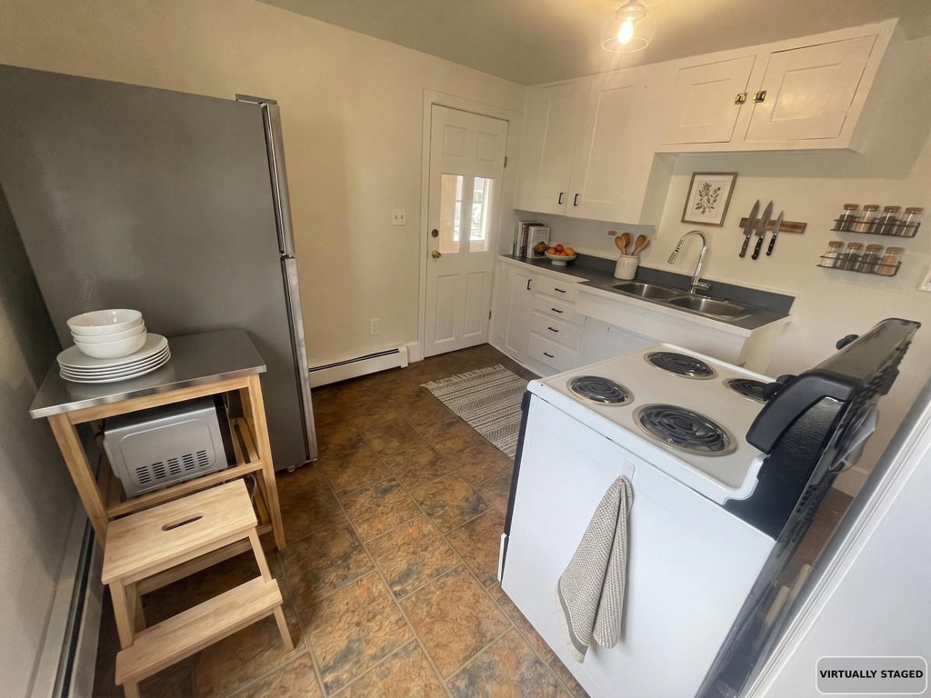 Photo of 29 Central Street #2, Newmarket, NH 03857 (MLS # 5092533)
