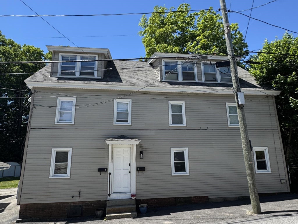 Photo of 29 Central Street #2, Newmarket, NH 03857 (MLS # 5092533)
