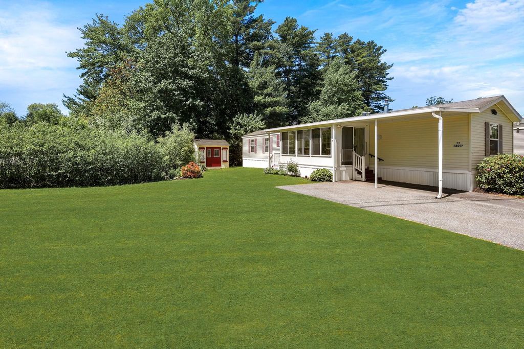 Photo of 77 Hagop Road, Salem, NH 03079 (MLS # 5091181)