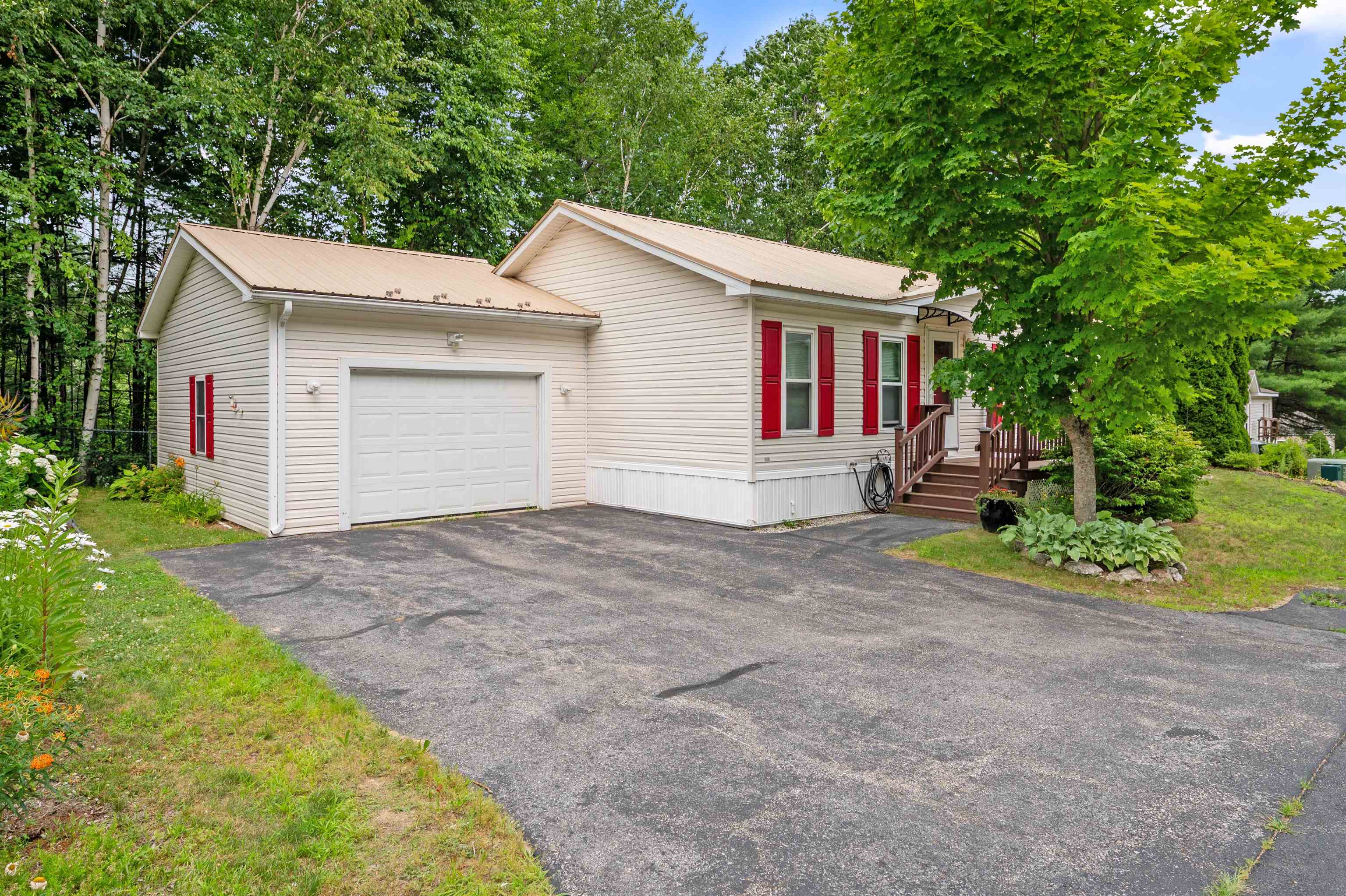618 Benton Drive
