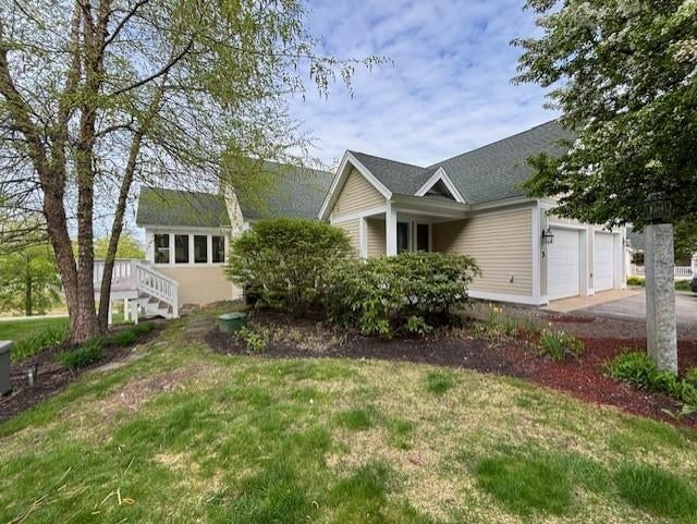 Photo of 3 Falcon Lane, Meredith, NH 03253 (MLS # 5108760)