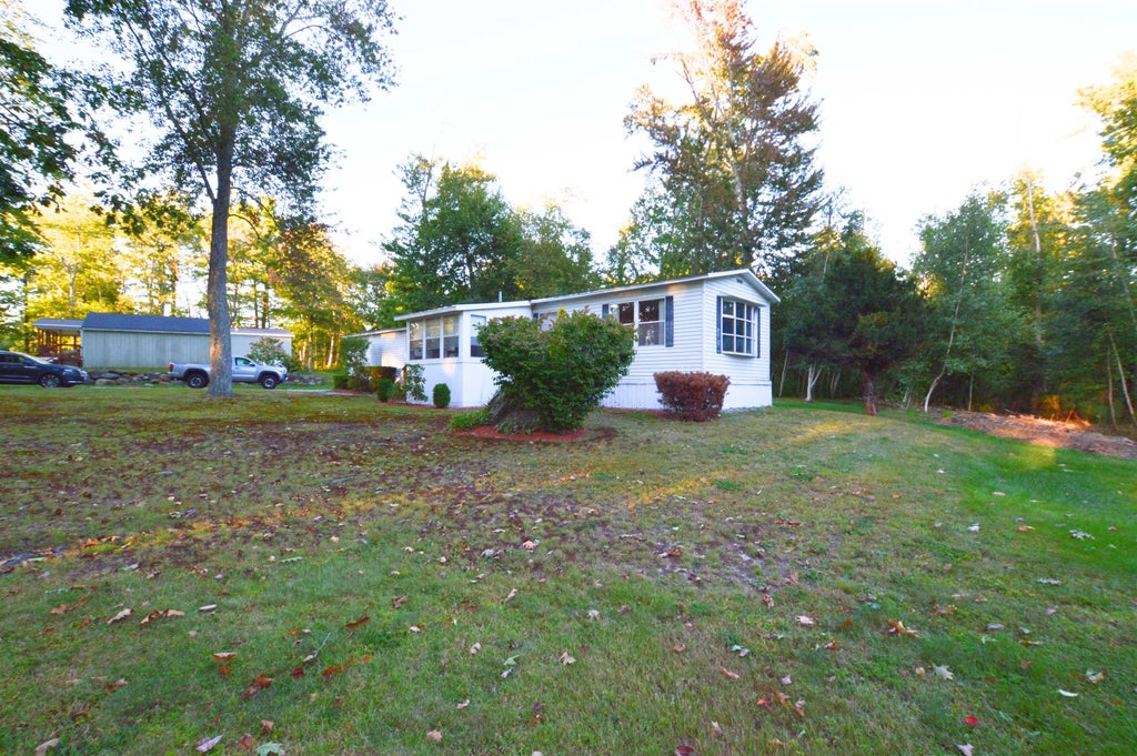 Photo of 732 Concord Stage Road #6, Weare, NH 03281 (MLS # 5109805)