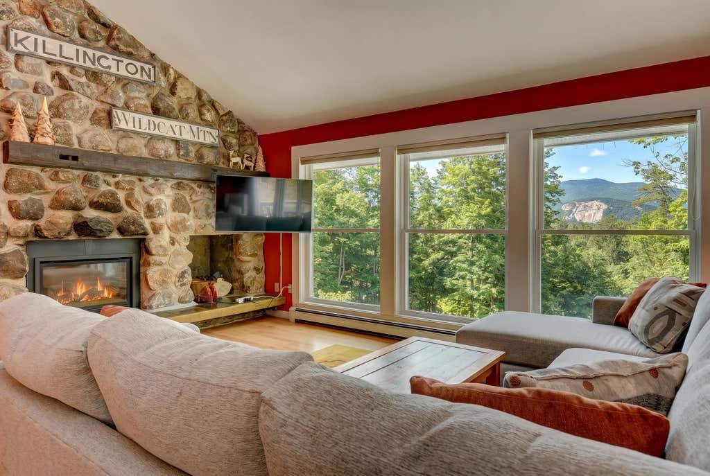 Photo of 50 Drachenfels Road, Conway, NH 03860 (MLS # 5093958)