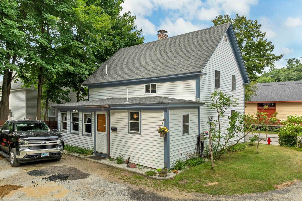 Photo of 54 River Street, Franklin, NH 03235 (MLS # 5102995)