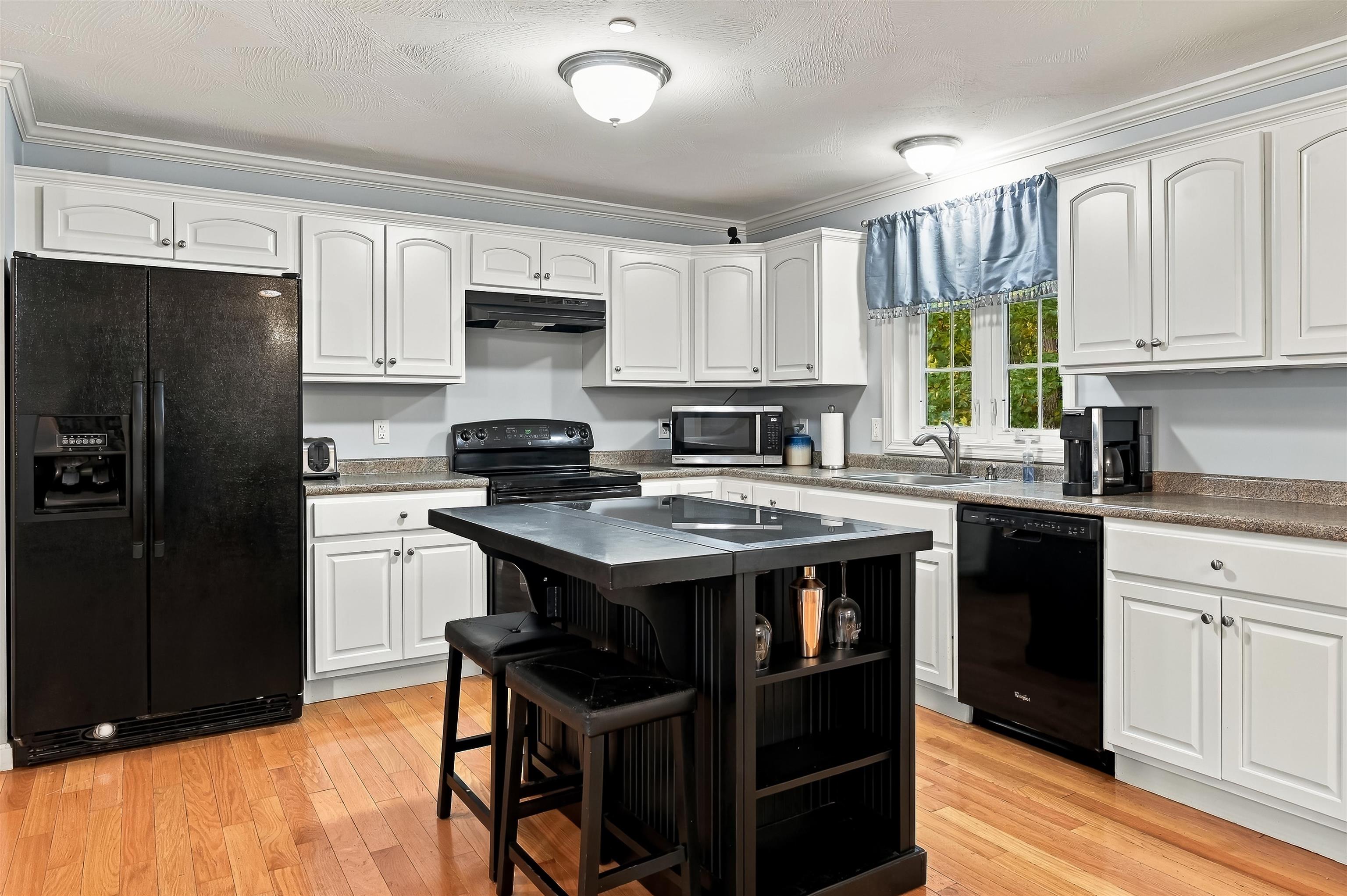 26 Scribner Road 1