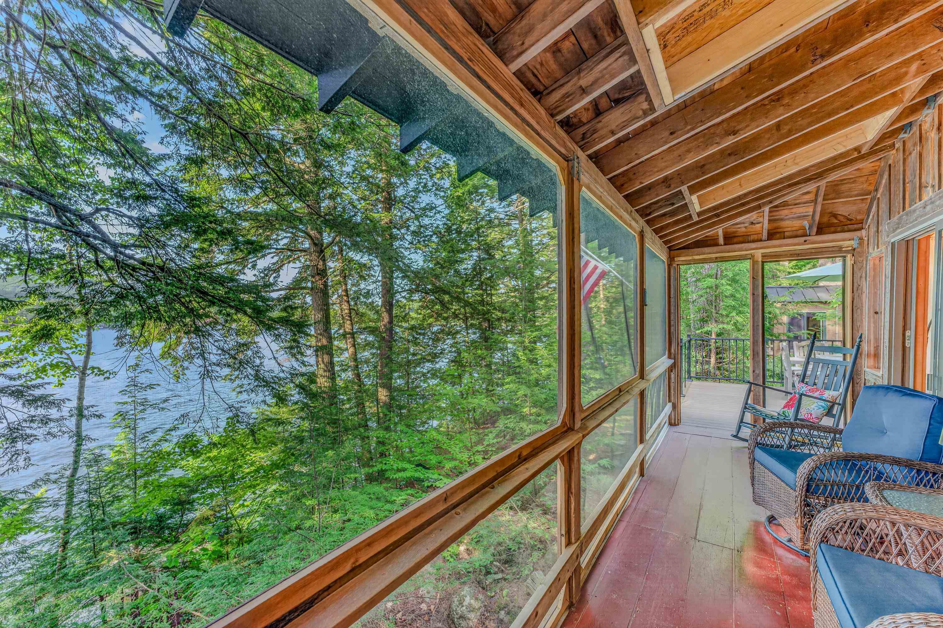 16 Hemlock Way