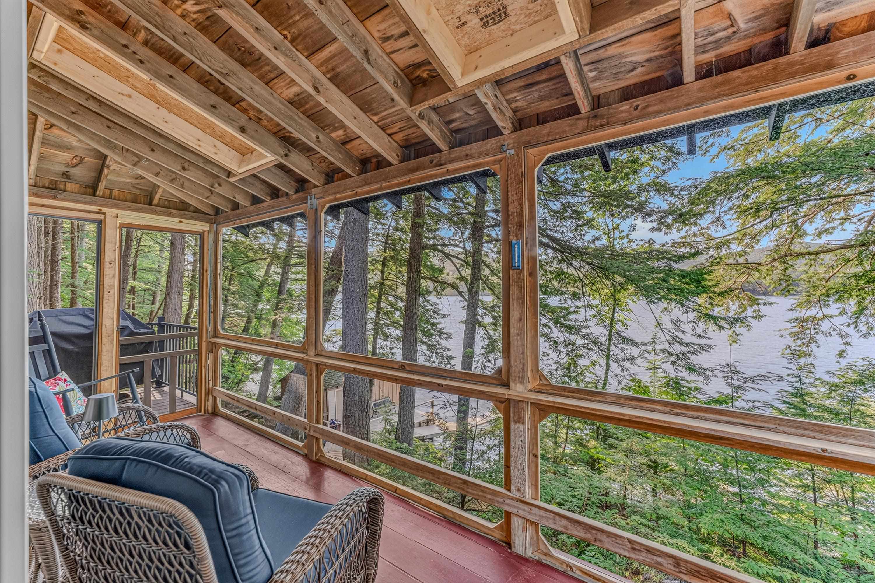 16 Hemlock Way