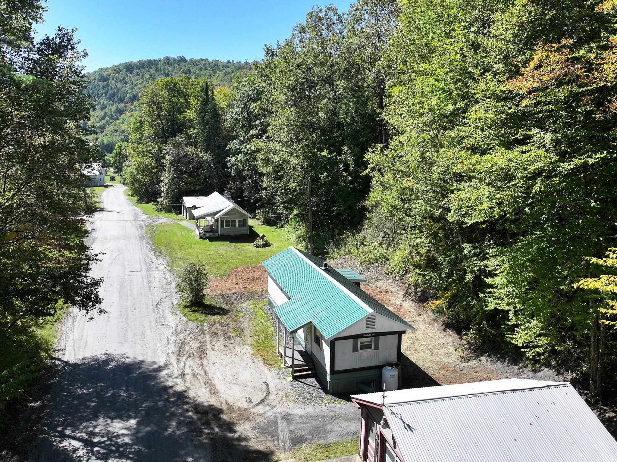 95 & 137 Mud Hollow Road