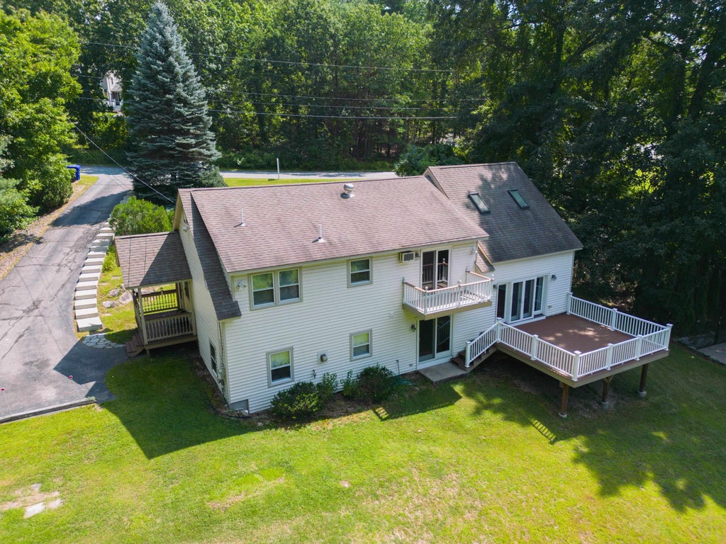 Photo of 9 Mountain View Drive, Hudson, NH 03051 (MLS # 5105701)