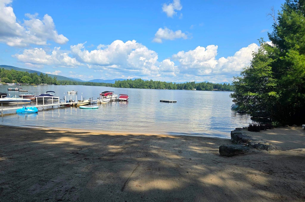 Photo of 11 Senna Way #17, Moultonborough, NH 03254 (MLS # 5102988)
