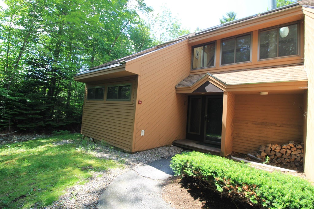 Photo of 22 Hillside Way #I4, Waterville Valley, NH 03215 (MLS # 5097684)