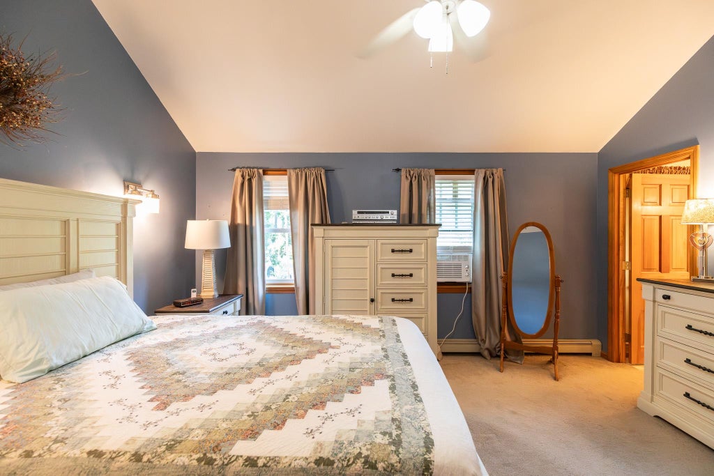 Photo of 12 Applewood Lane, Salem, NH 03079 (MLS # 5105722)