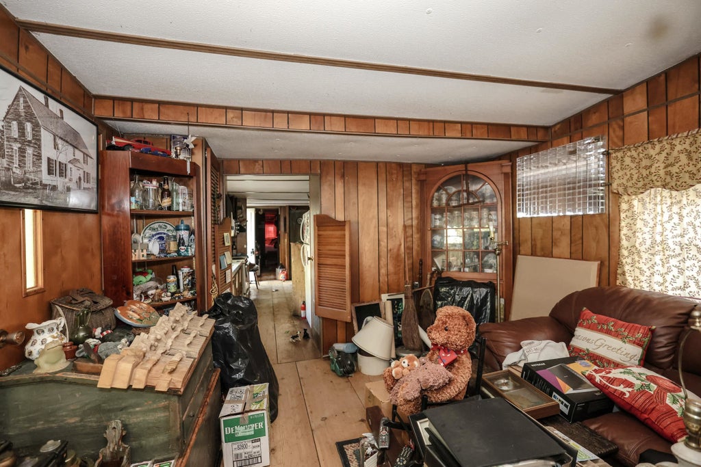 Photo of 16 Bernaby Lane, Kingston, NH 03848 (MLS # 5114126)