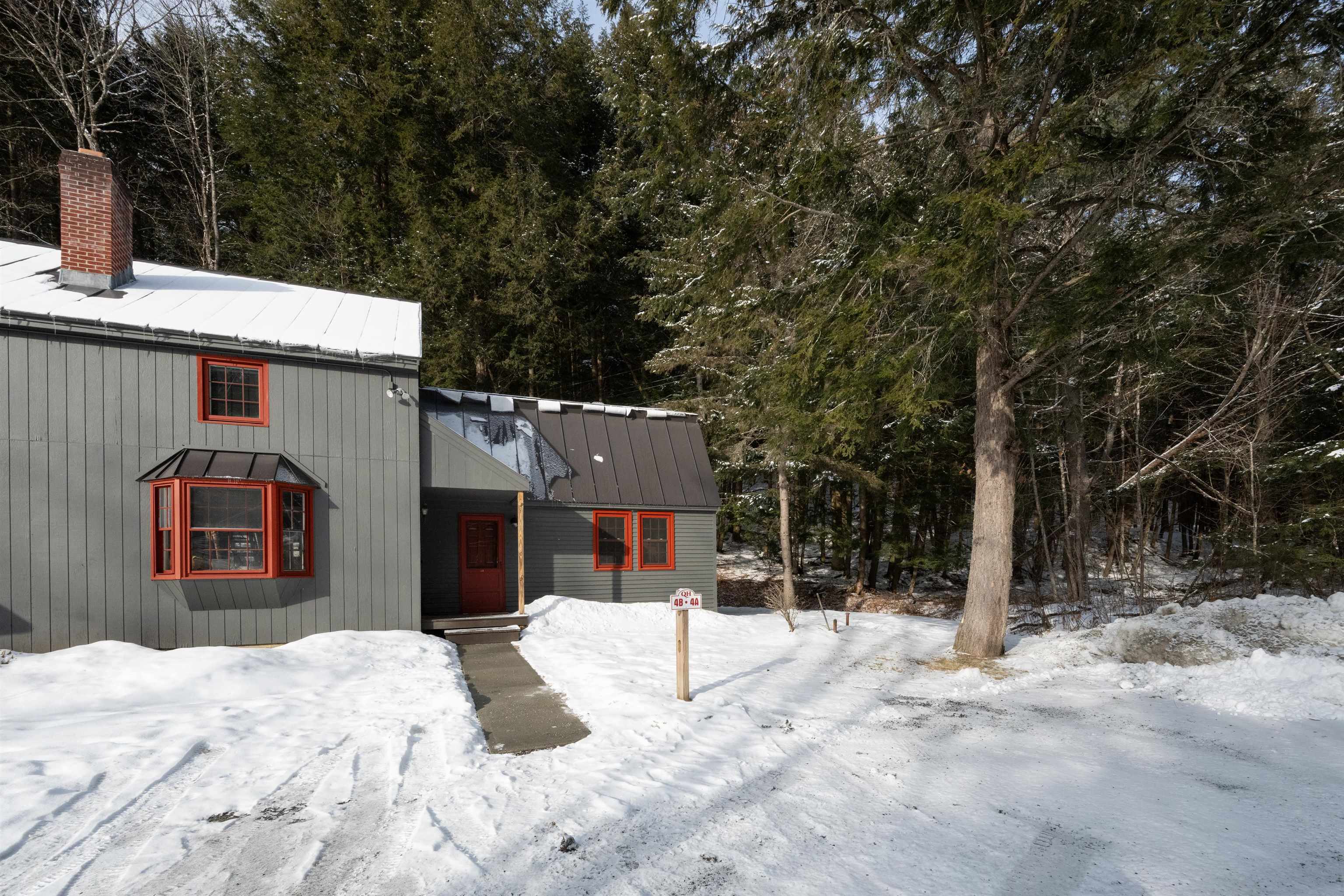 122 Quechee Hollow Lane 4A - Photo 2