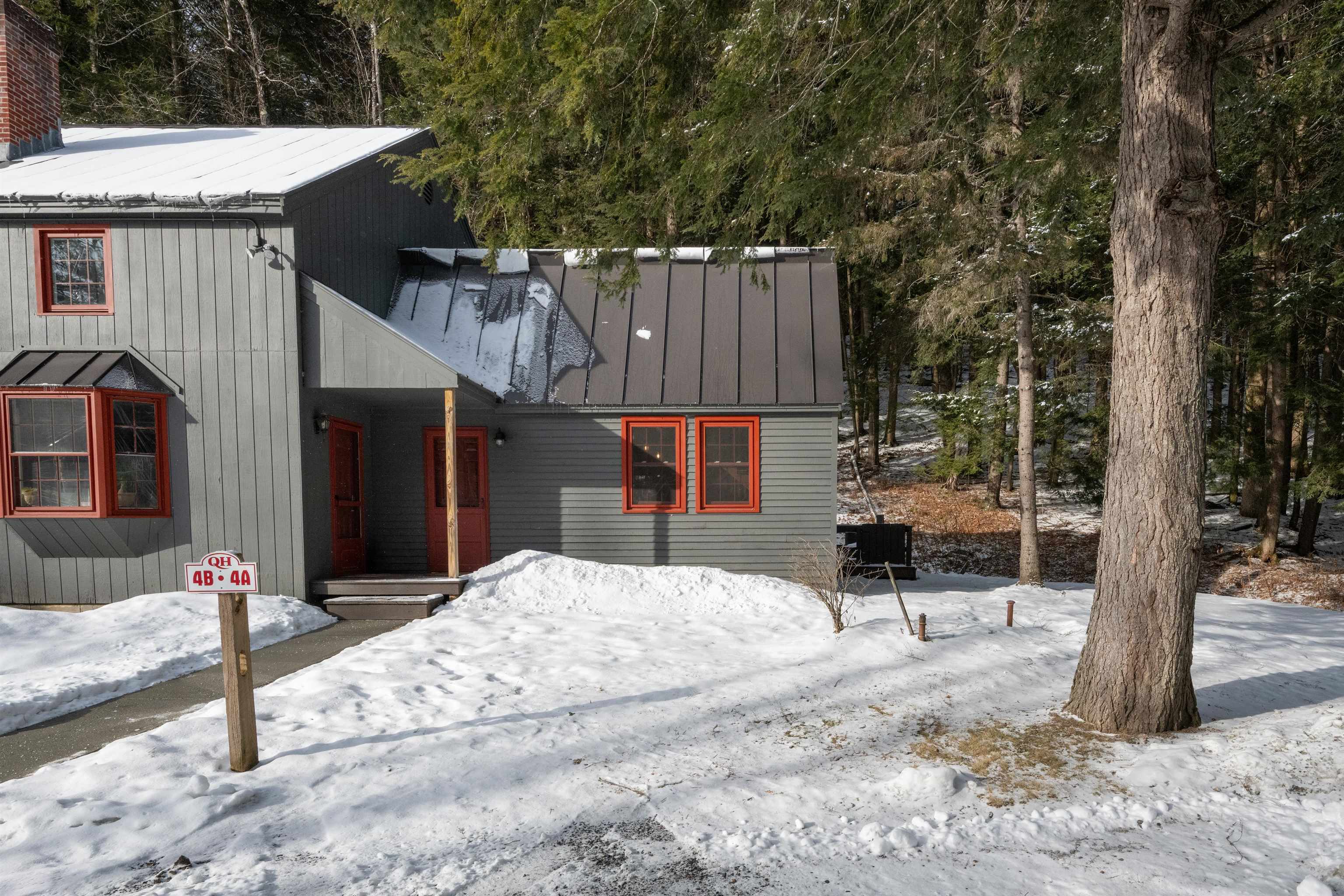 122 Quechee Hollow Lane 4A - Photo 3