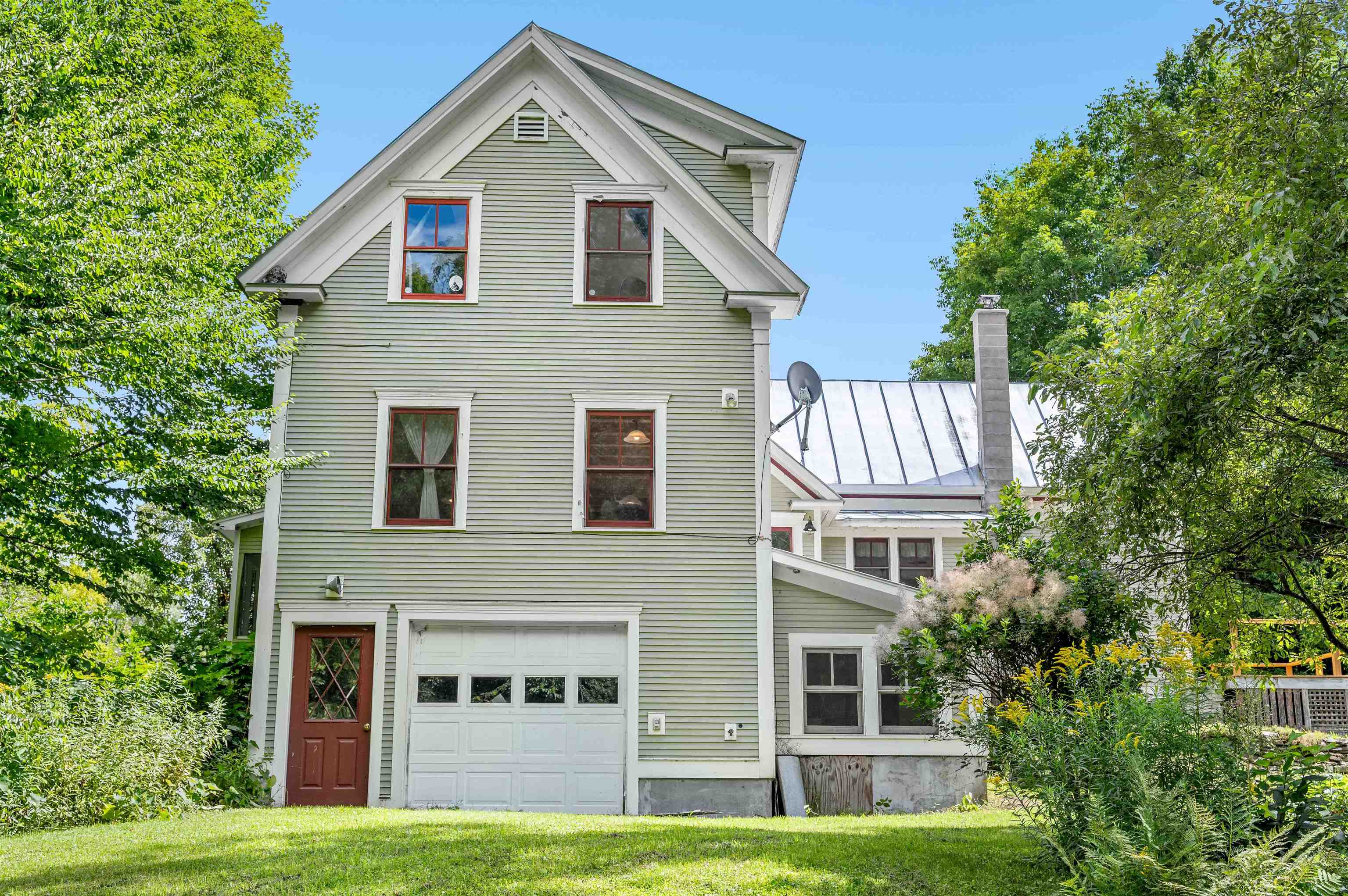711 Scribner Road