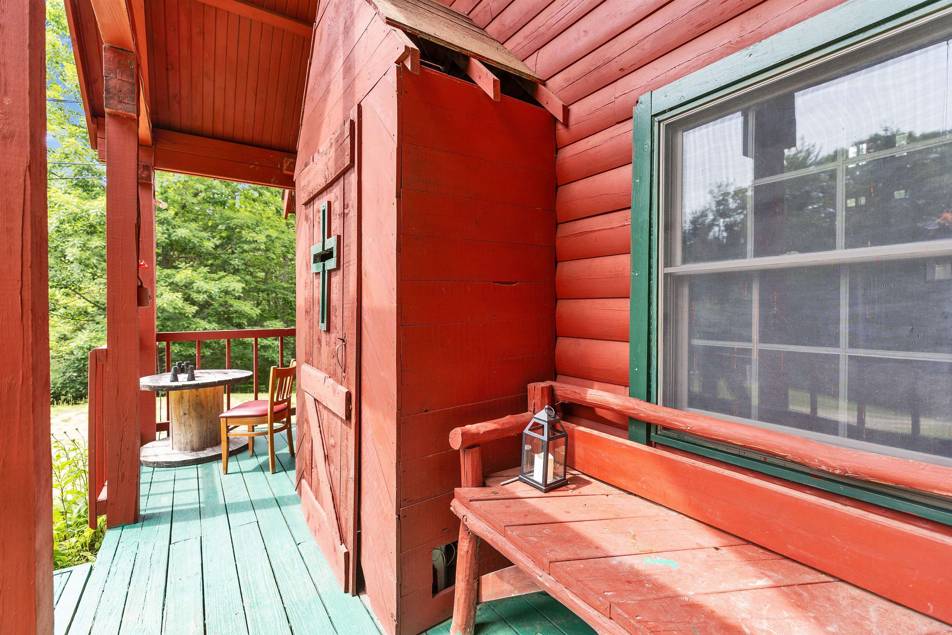 135 Upper Pratt Pond Road