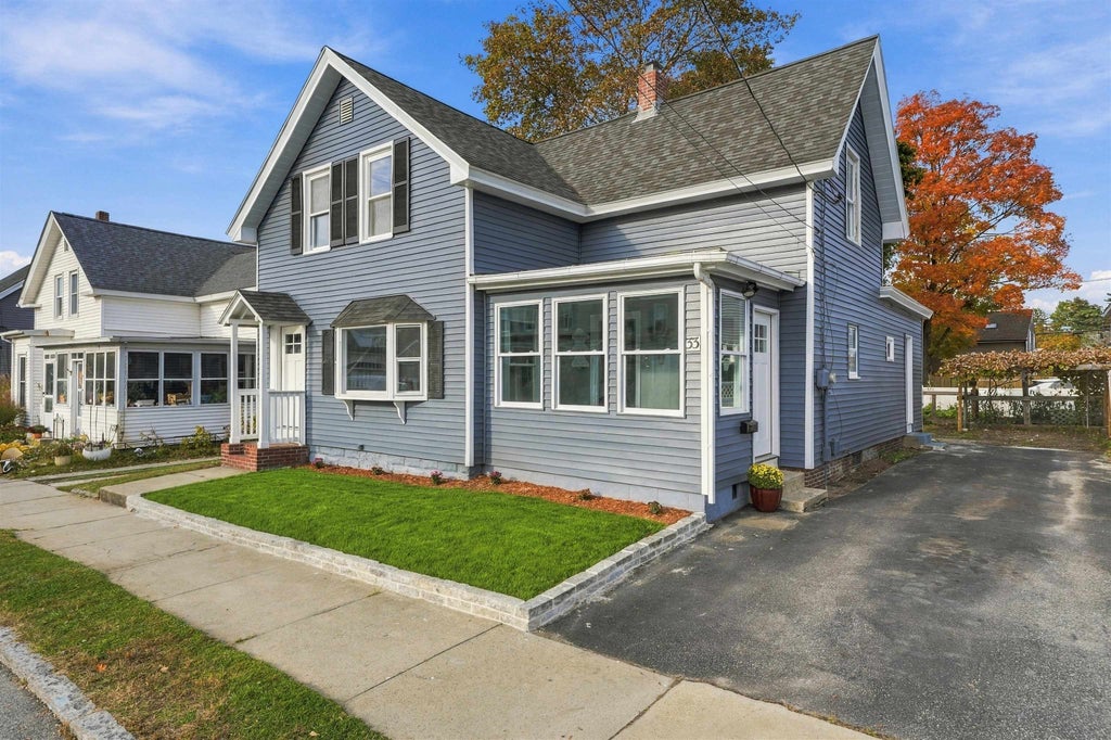 Photo of 33 Prescott Street, Nashua, NH 03064 (MLS # 5115312)