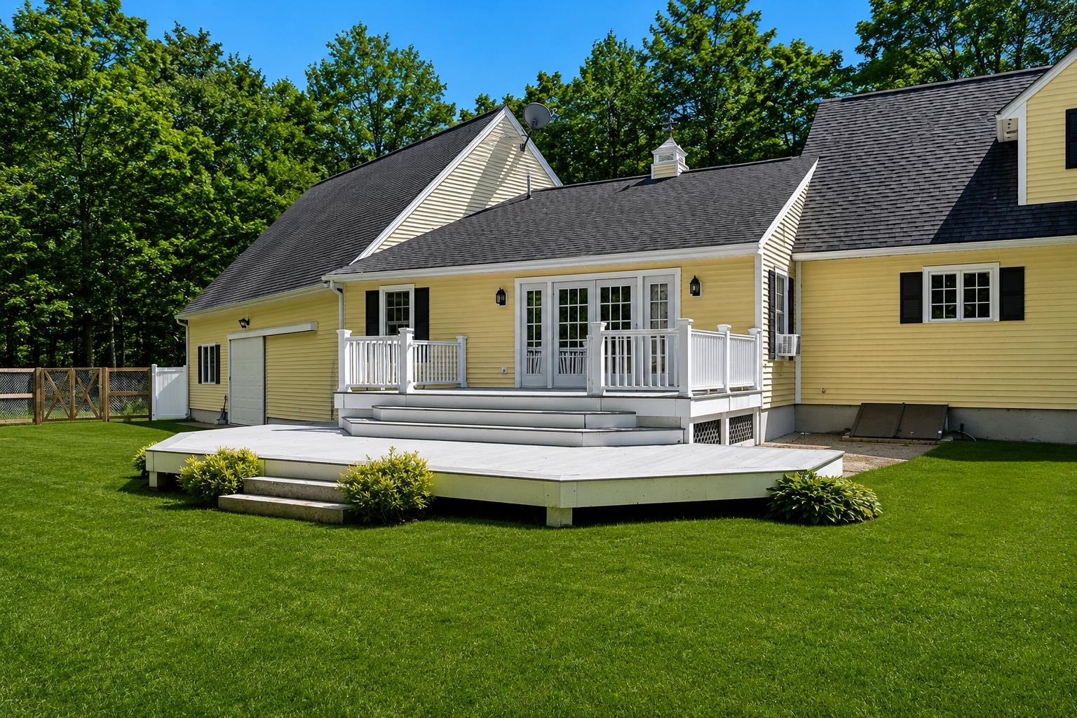 302 Forest Road