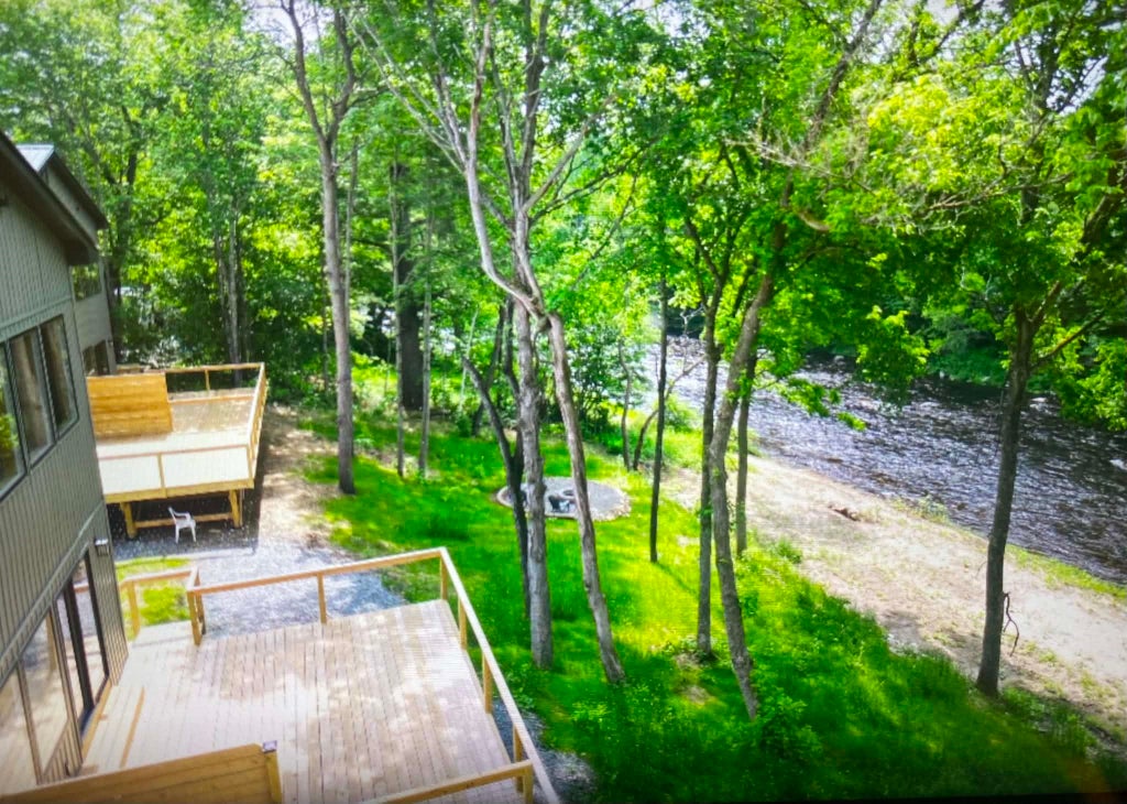 Photo of 196 Washington Street #3, Littleton, NH 03561 (MLS # 5107058)