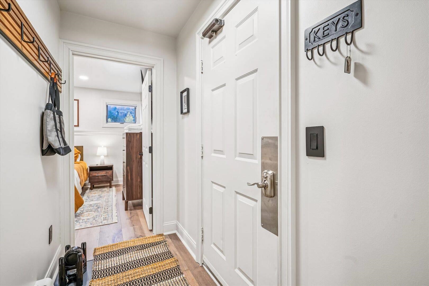 61 Alpine Drive E-106