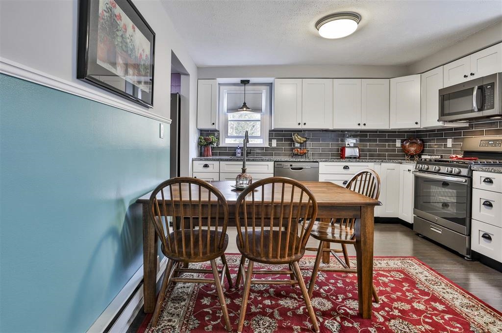 2 Fieldstone Drive