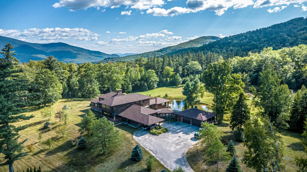 Photo of 196 Dundee Road, Jackson, NH 03846 (MLS # 5109746)