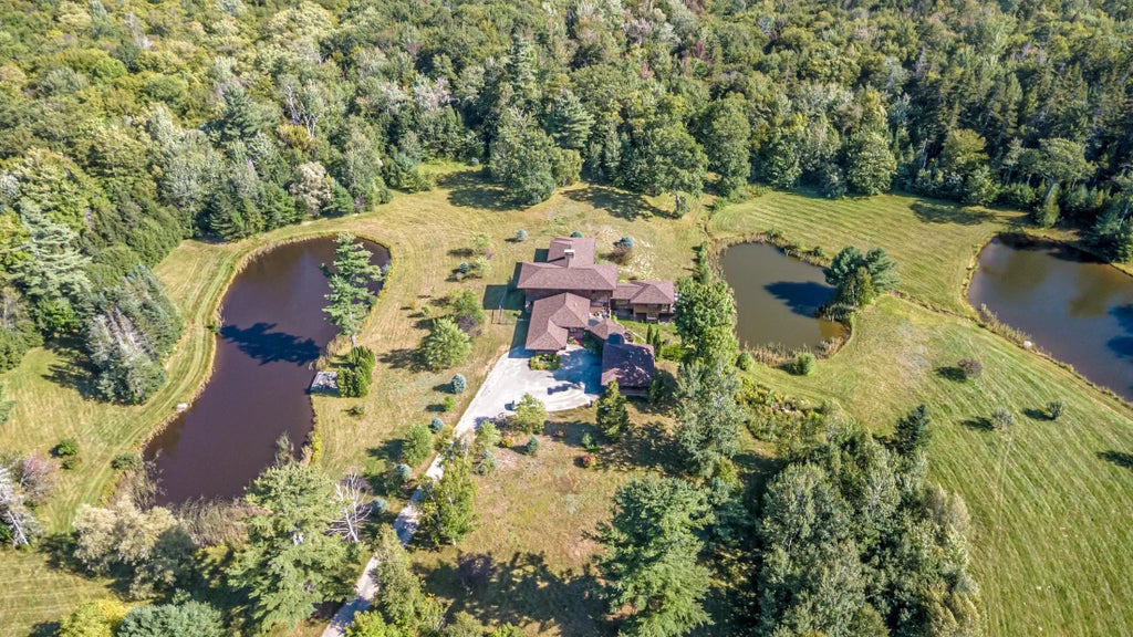 Photo of 196 Dundee Road, Jackson, NH 03846 (MLS # 5109746)