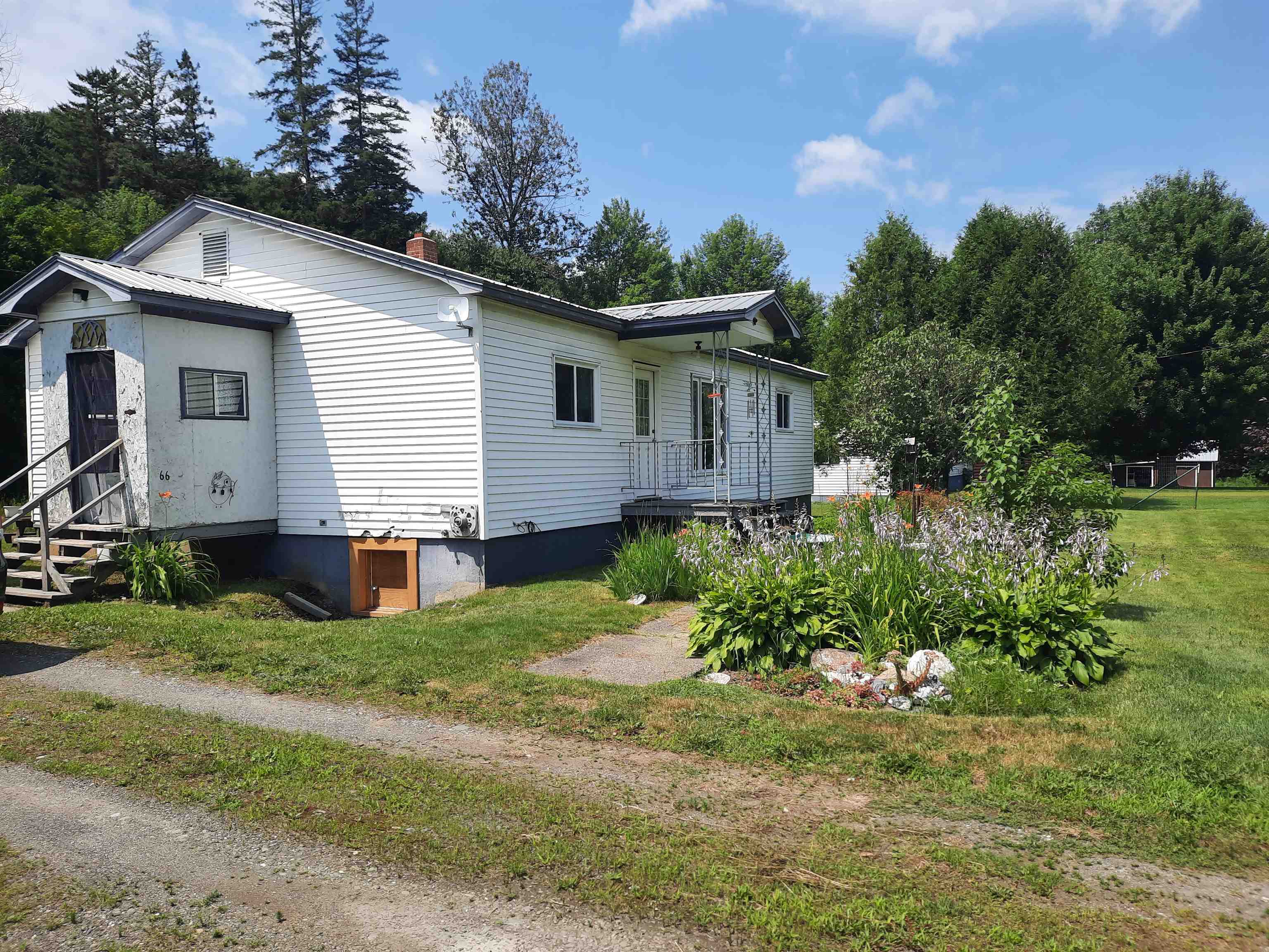 66 Pariseau Drive
