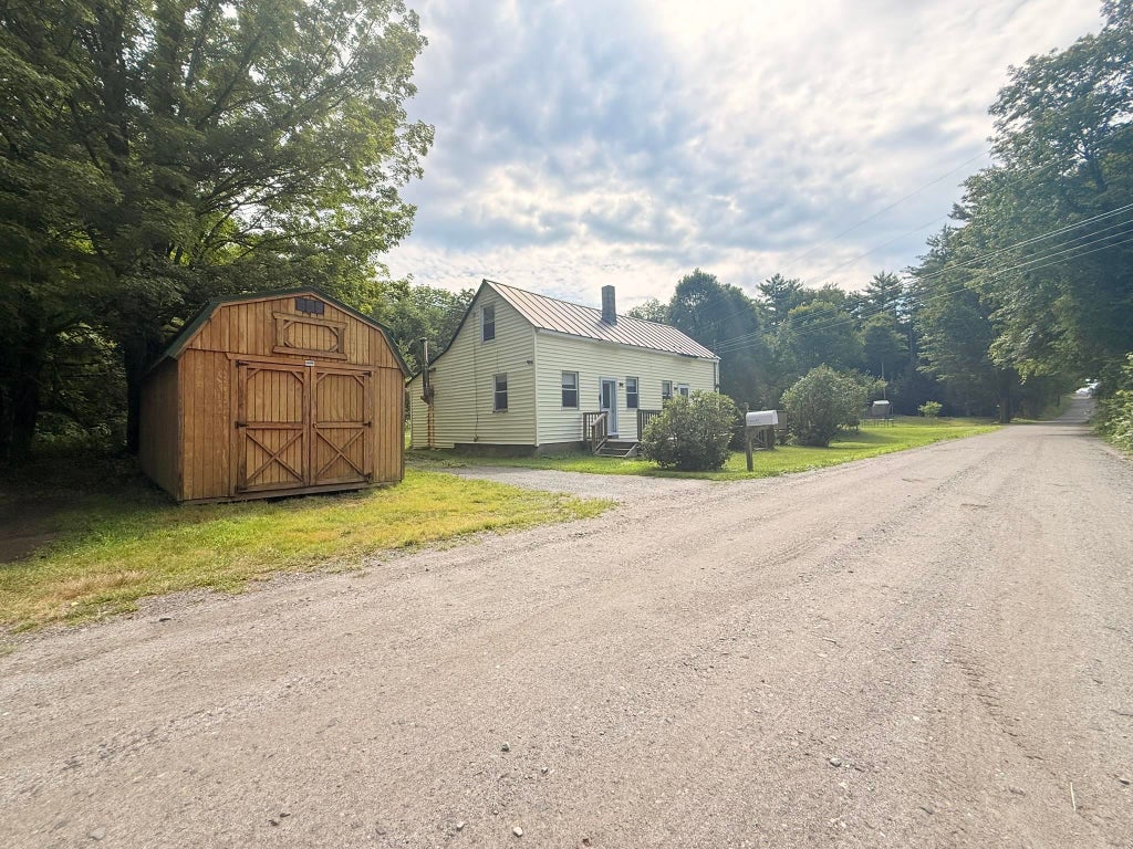 Photo of 995 Old Cheshire Turnpike, Charlestown, NH 03603 (MLS # 5102775)